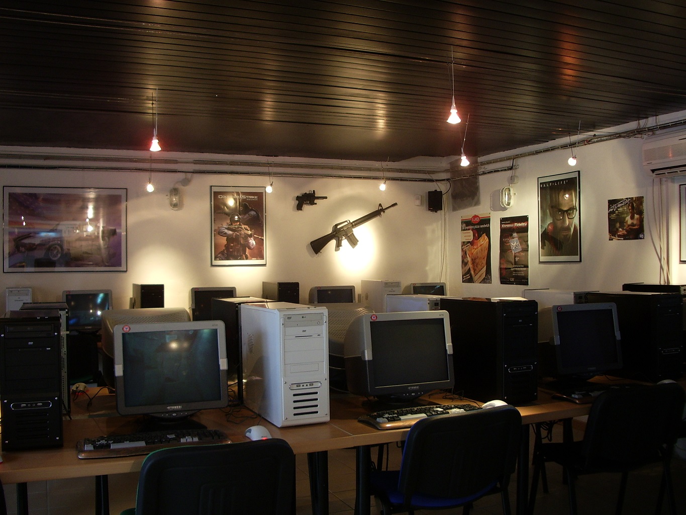 CyberCafé AVALON